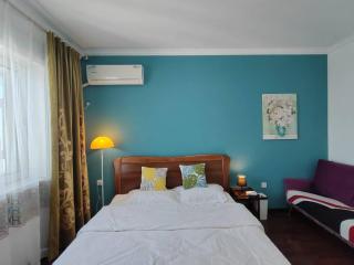 Central Street River View Apartment - 6