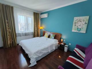 Central Street River View Apartment - 4