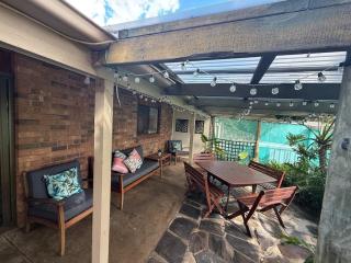 Elliot's Beach House - 4