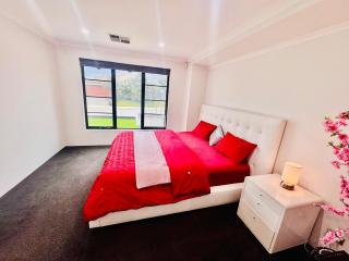 Modern King Suite on Swan Valley Doorstep - 9