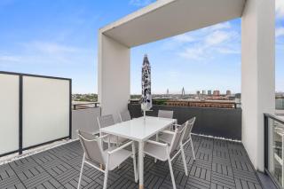 Exclusive 3BR Penthouse with Parking-Darling Harbour & ICC-10mins - Sydney - 8