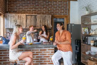 NEW! 3BR Villa Pererenan, 5 min from Canggu Fun - 2