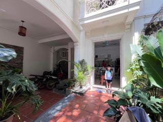 NGAO Home - West Lake - 8