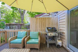 Cozy & Comfy house near Subway - 6