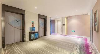 Xana Lite Guangzhou Shixi Metro Station - 4