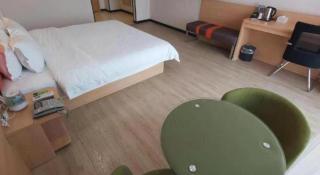 7 Days Premium Zhengzhou Shangjie District Government - 1