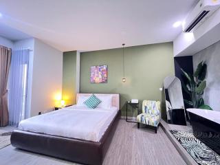 StayX Sunrise City View - 5