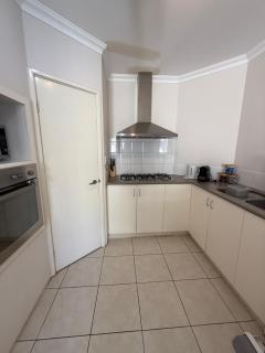 18 Home Base For Happy Days Family Stay 3brprkg - 5