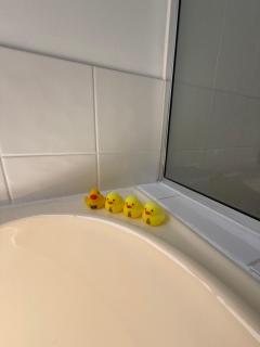 18 Home Base For Happy Days Family Stay 3brprkg - 7