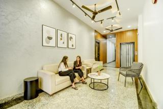 FabHotel Solitaire Inn - 8