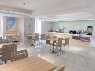 City Comfort Inn Wuhan South Lake Zhongnan University of Economics and Law Fashion City - 5