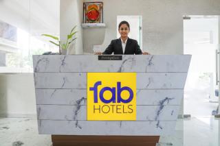 FabHotel Prime Athiti Delight Stay - 9