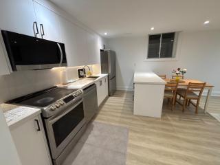 Luxury, Brand-new, Specious, 2-Bedroom Apartment - 4