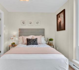 Urban Elegance - Designer 2BR Downtown Suite In Yaletown - 3