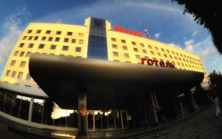 Hotel Mir - Rivne - 7