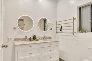 Waterfront-Bay View - 4