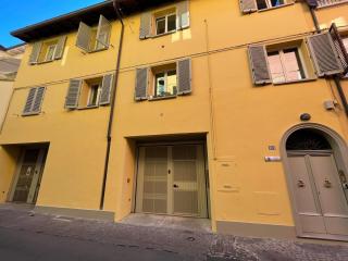 Santo Stefano Square - 9