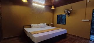 Tribal Hut Kanthalloor - 9