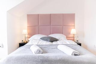 Lovely 2BR Apart Easy Access to U6 Schöpfwerk - 2