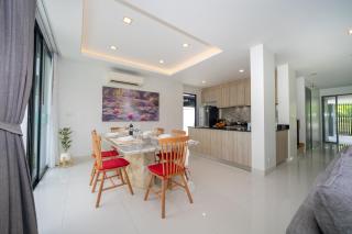 Luxury 5BR Pool Villa near Beach and Golf - Laguna Park 2 - 2