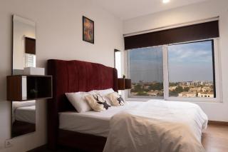 Penta Square Modern & Luxury Apartments City View DHA Lahore - 4