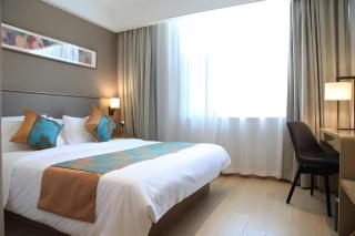 Home Inn Plus Shanghai Middle Ring Jinshajiang Road Fengzhuang Metro Station - 2