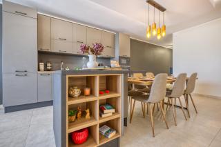 Timeless Valley Penthouse in Balluta Bay - 2