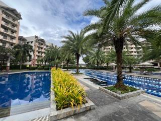 Japan Vibe near Ayala Feliz Mall 2BR 55sqm with Veranda Netflix Pool - 8