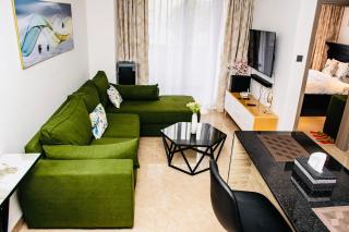 Deebeey Luxury StaysModern, Stylish Apartment - 9