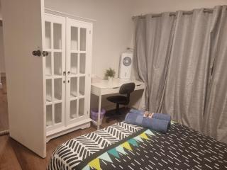 Two separate rooms in Clayton South - 5