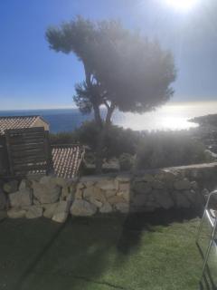 Studio vue mer a 10 mn en voiture frontière Monaco & Menton - 0