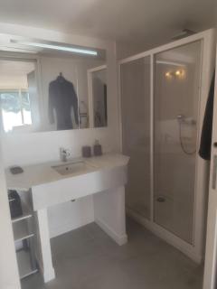 Studio vue mer a 10 mn en voiture frontière Monaco & Menton - 2