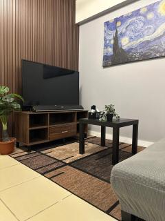 Ezras Place Modern Condo with City views - 6