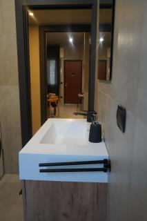 Brand New Apt steps from CityLife, Sempione, MiCo - Tram right outside to Duomo, Brera, Cadorna 15-20 min - 1