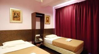 Aristo Hotel @ Putatan - 1