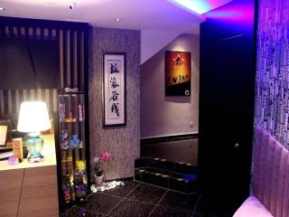 Rock & Roll Hotel Klang - 8