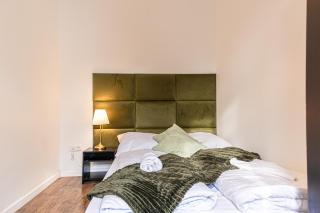 Charming 2BR Apartment Near U6 Schöpfwerk - 6