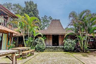 Hotel O Omah Baturan Syariah - Brangkal - 3