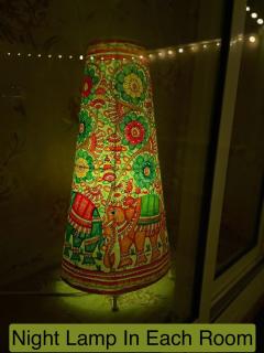 Divine Stay- Facing Krishna Janambhoomi Temple- Family Curated HomeStay - Hotel Like Amenities - 9