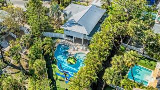 The 19th Hole - 238 - 7