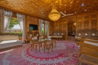 Best View Group Of Houseboats - 7