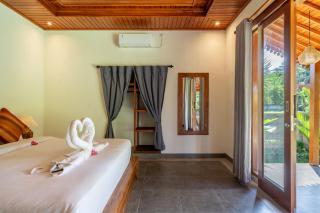 Sunrise Swing Paradise - 2