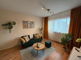 Mugav rõduga kodu Rapla linnas koos tasuta WiFi, TV & parkimisega ootab Sind! - Rapla - 9