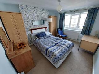 River & Mountain View - whole house - 5