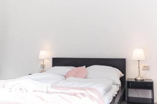 Stylish 2BR Apartment, Near U6 Schöpfwerk - 4