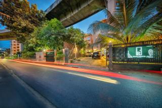 Ralph Poshtel Pratunam - 6