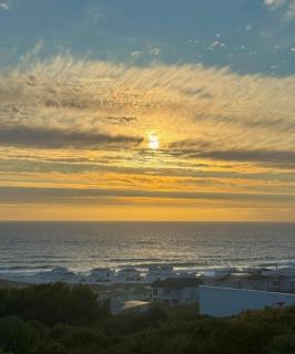 Cottage on Atlantic90 - 0