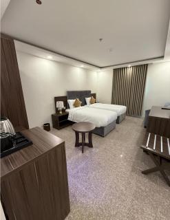 مجمع مهنا - 2