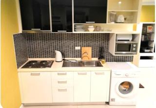 1 bedrooms for 4 person family - 2