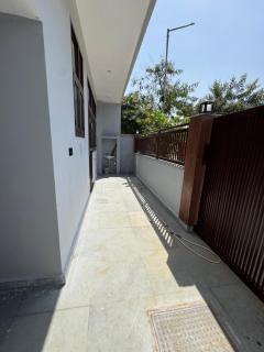 2BHK Semifurnished House - 2